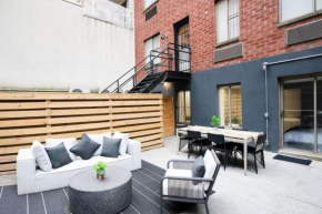 Massive 1BR w Private Patio in Upper East Side